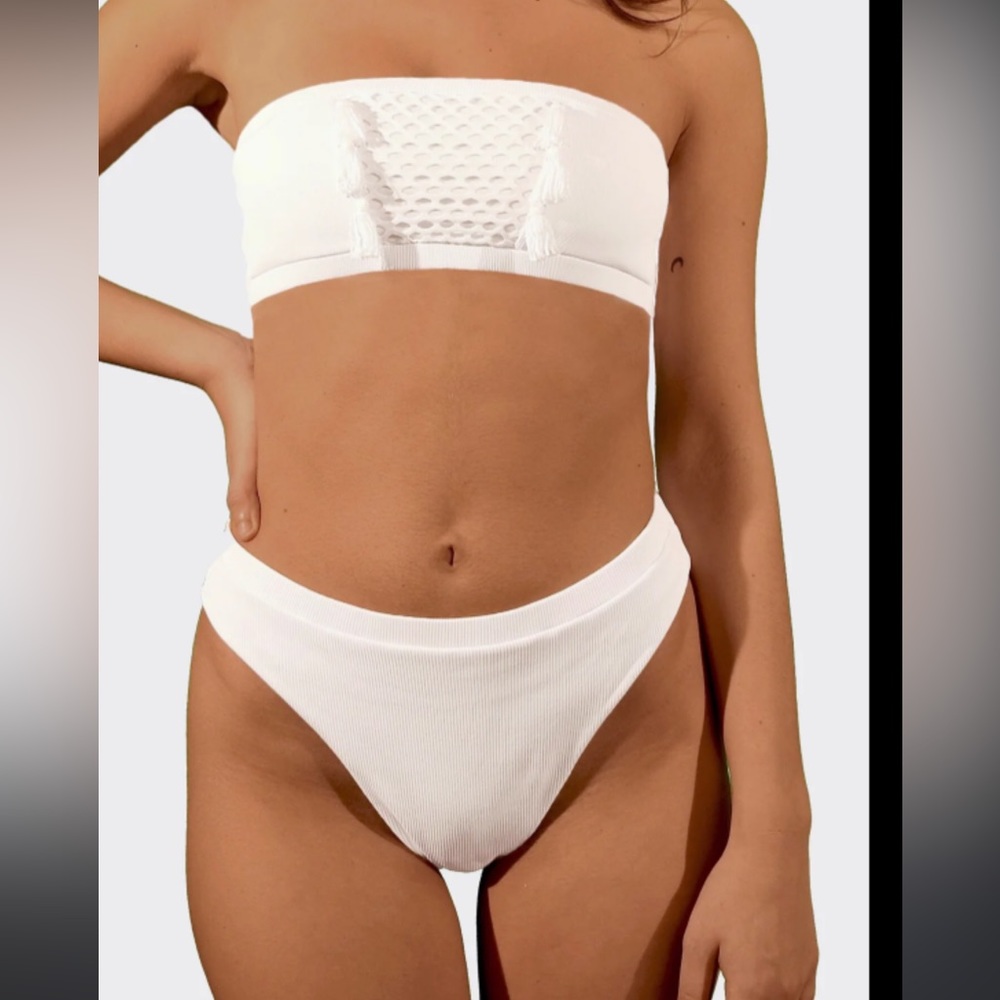 Trusso swim white bikini
